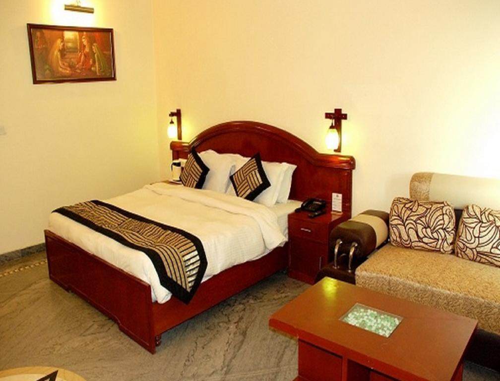 La Premier Spa And Resort Amer Esterno foto